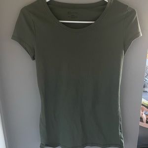Green tee never been worn.